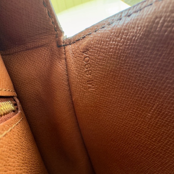 Vintage Louis Vuitton MM Sait Cloud Bag - Picture 10 of 10